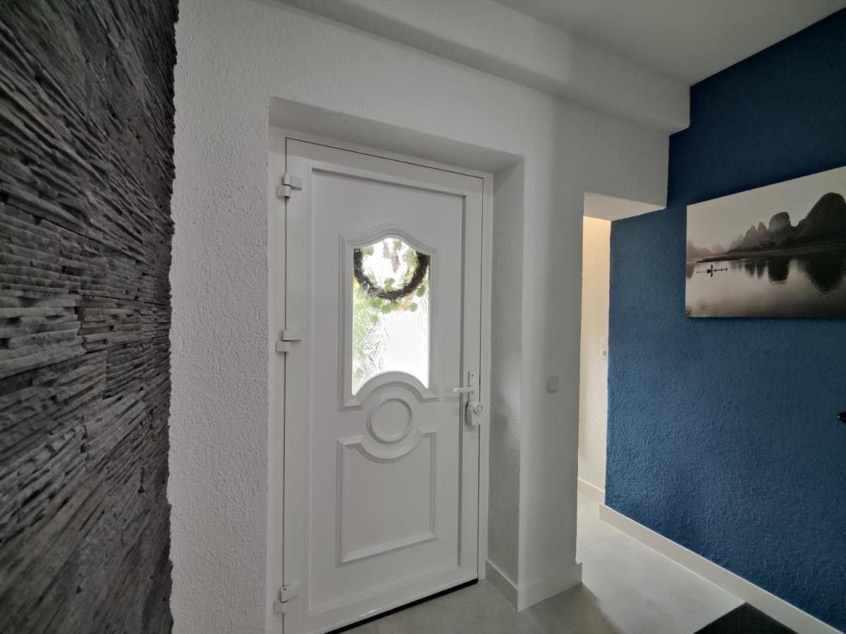 Ferienhaus Villa Adelsberg Mit Dachterrasse In Zentraler Lage Fuer Bis Zu 10 Personen Хемниц Экстерьер фото